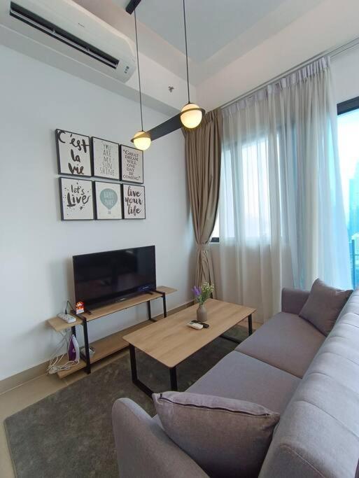 Cl 30A Super Kl View Infinity Pool Klcc Apartment Kuala Lumpur Exterior foto