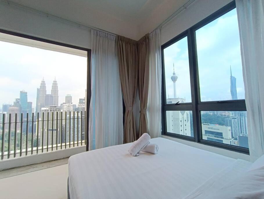 Cl 30A Super Kl View Infinity Pool Klcc Apartment Kuala Lumpur Exterior foto