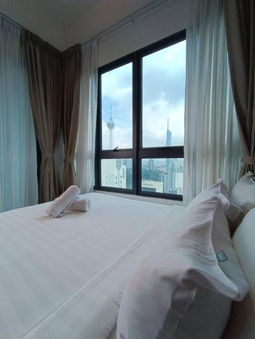 Cl 30A Super Kl View Infinity Pool Klcc Apartment Kuala Lumpur Exterior foto