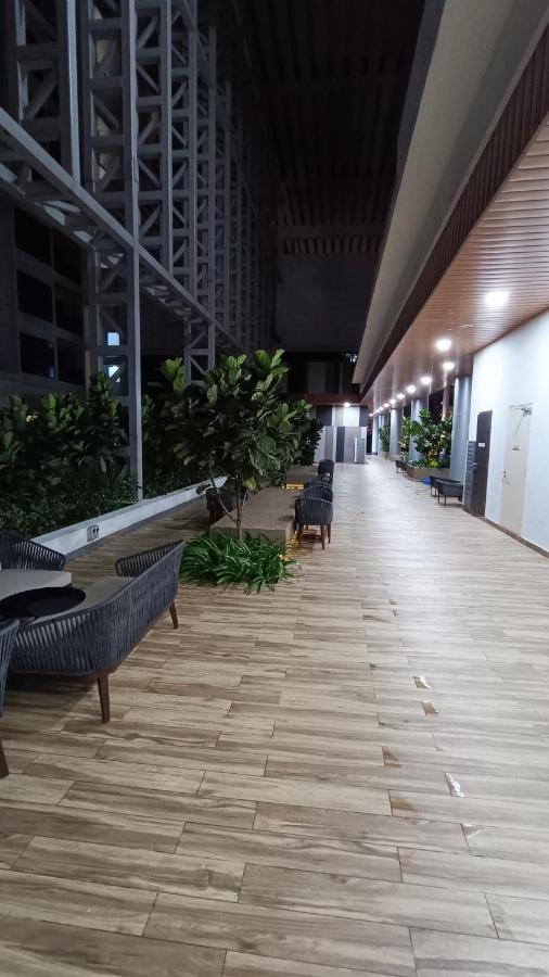 Cl 30A Super Kl View Infinity Pool Klcc Apartment Kuala Lumpur Exterior foto